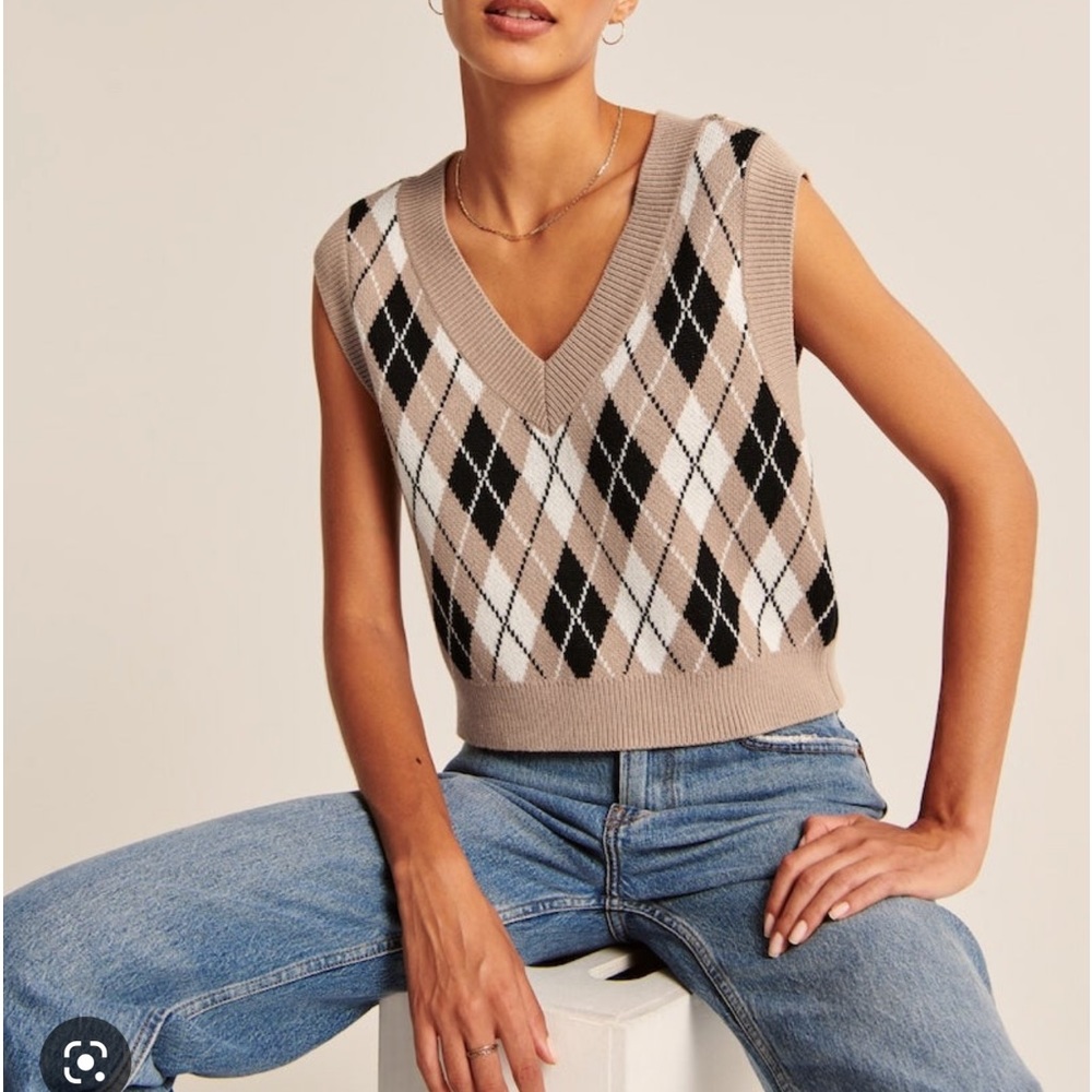 Abercrombie argyle sweater vest